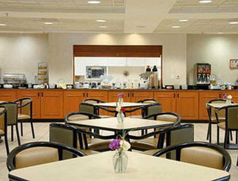 Wingate By Wyndham Airport - Rockville Road 3*